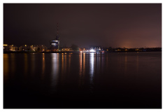 Warnemünde bei Nacht