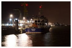 Warnemünde bei Nacht