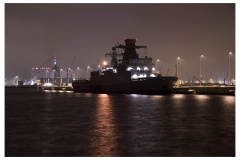 Warnemünde bei Nacht