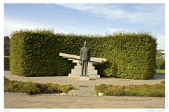 Statue