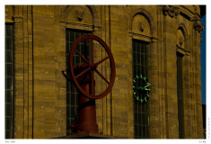 Die Uhr
