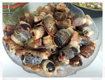 Pflaume im Speckmantel