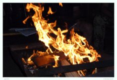 Dieses Bild wurde am Lagerfeuer in Termez aufgenommen