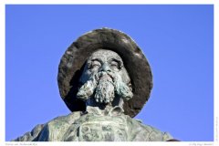 Statue am Holmenkollen